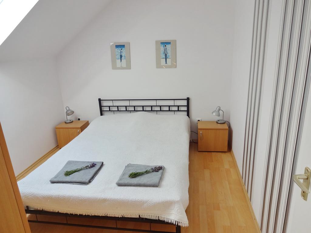 Albizia Apartments Balatonfüred Eksteriør billede