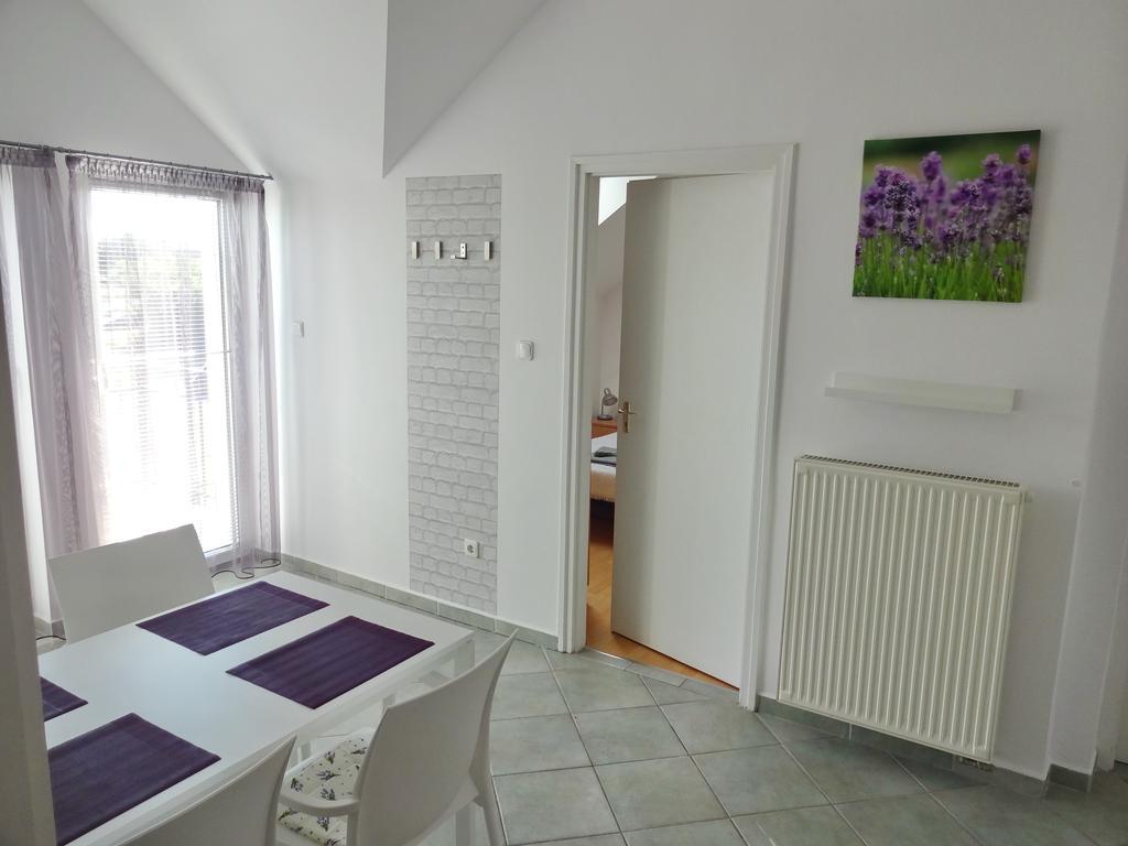 Albizia Apartments Balatonfüred Eksteriør billede