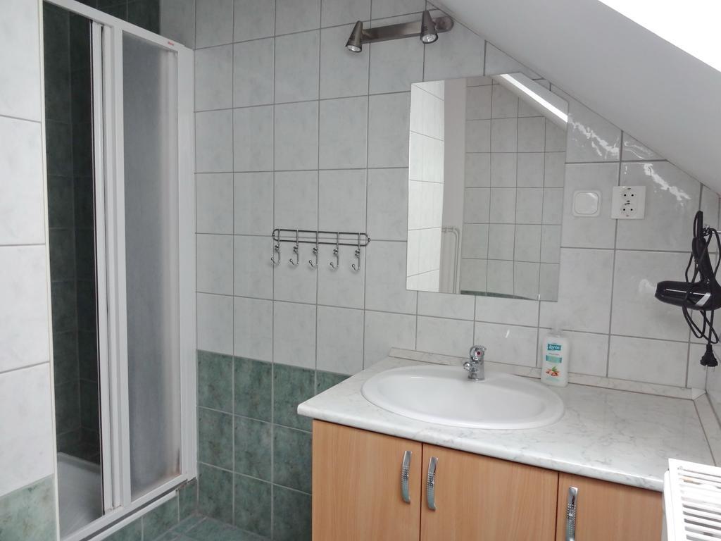 Albizia Apartments Balatonfüred Eksteriør billede